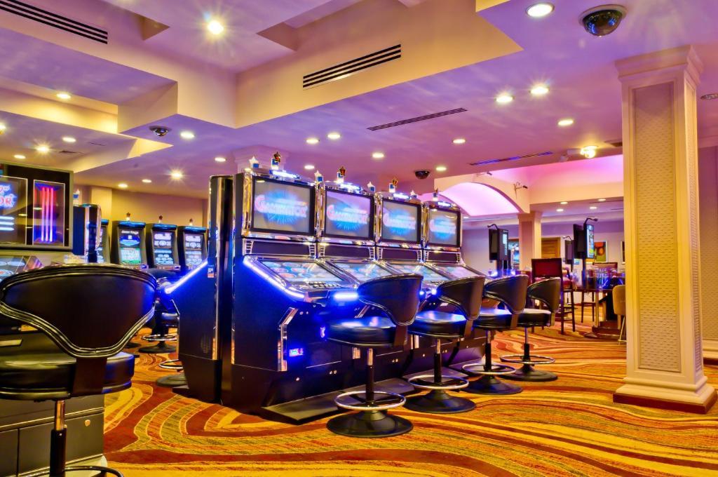 Savannah Hotel & Casino Paramaribo Exterior photo