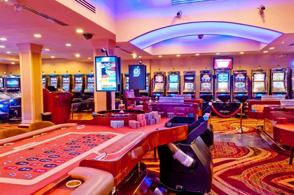 Savannah Hotel & Casino Paramaribo Exterior photo
